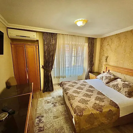 The Papirus Hotel 3*