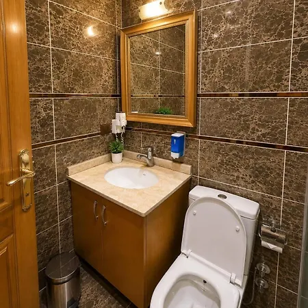 Hotel The Papirus 3*