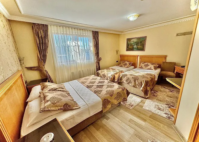 The Papirus Hotel 3*